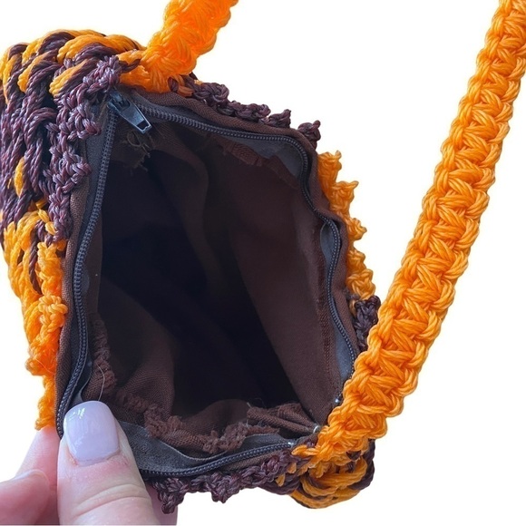 Handmade Crocheted Purse Handbag Brown/Orange with One Floral Piece Attached Vtg - Picture 7 of 11